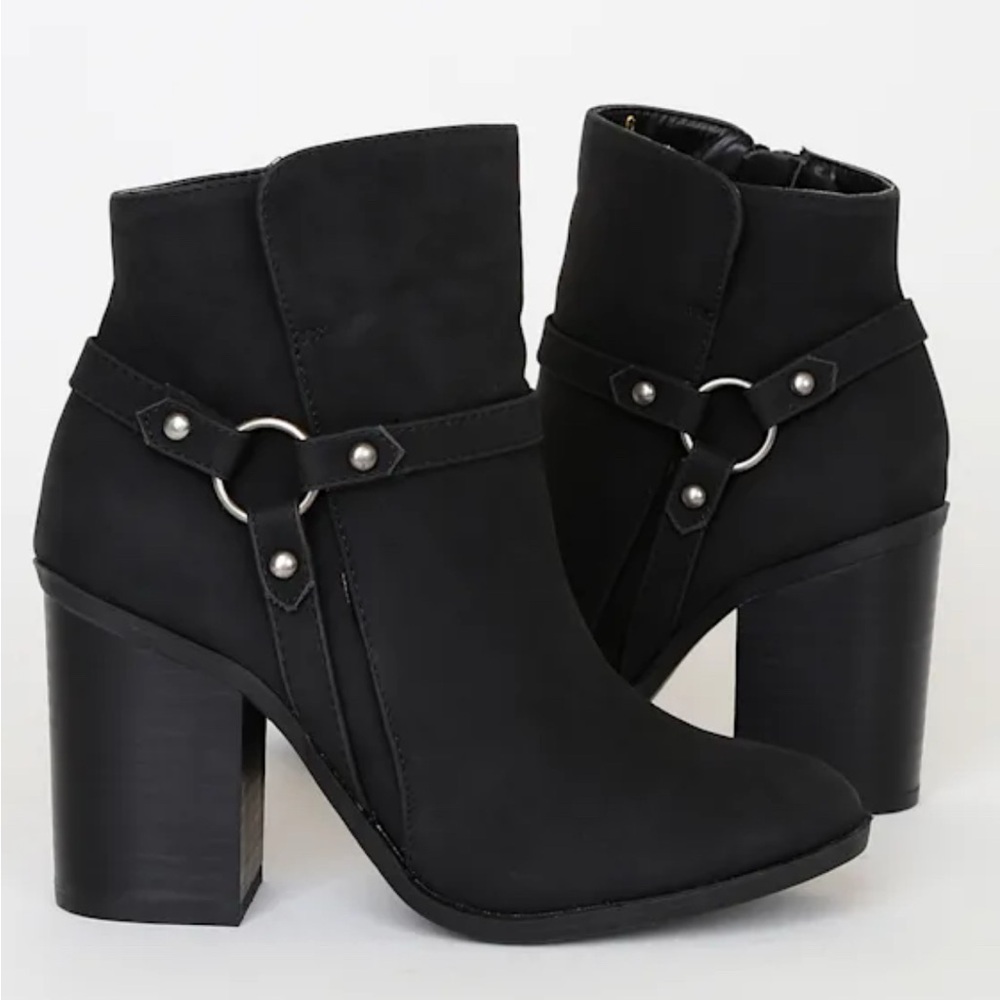 Lulus Marka Black Nubuck Ankle Booties